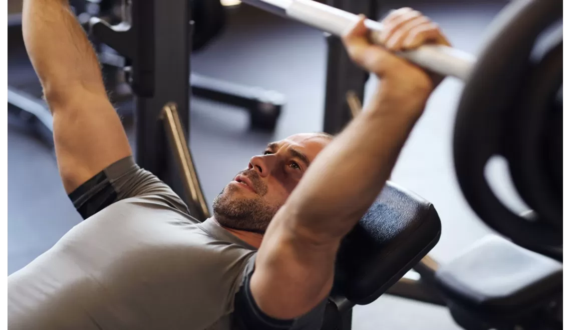 ¿Cómo elegir el equipo de gimnasio adecuado según tus objetivos?